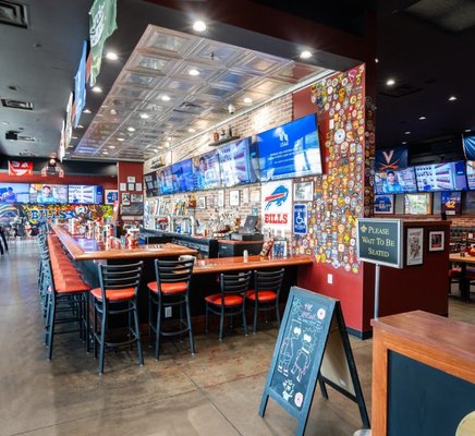 Frank & Teressa's Anchor Bar by null