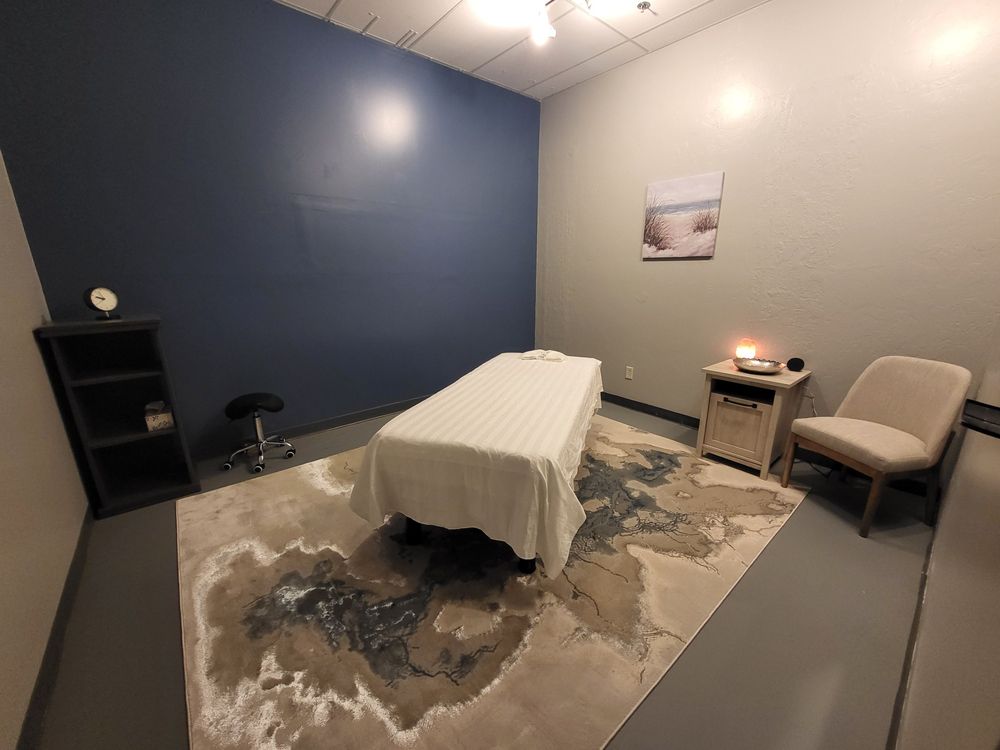 Desert Zen Massage Logo