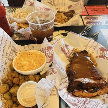 Dreamland BBQ - Ribs, macaroni side, fried okra, and Big Daddy's Tea. - Barbeque Near Me - Birmingham, Alabama