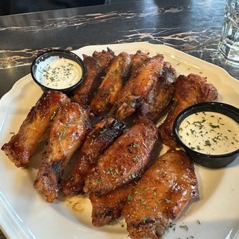 The Last Round Tavern - Wings (Half Honey BBQ & Half Buffalo) - Pizza Near Me - San Jose, California