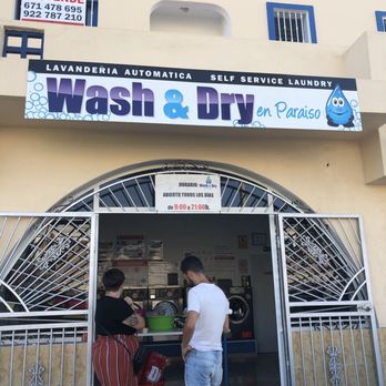 Wash & Dry - Street entrance - Laundromat Near Me - Adeje, TF