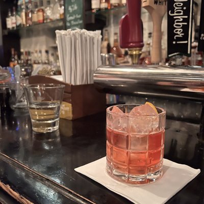 Caledonia Bar by null