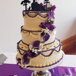 Custom Cakes