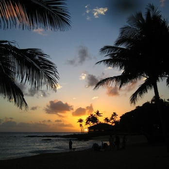 Poipu Beach - Sunset - Beaches Near Me - Koloa, Hawaii Poipu Beach - Sunset - Beaches Near Me - Koloa, Hawaii