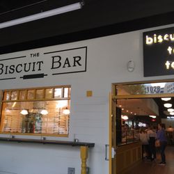 The Biscuit Bar - Patio entrance