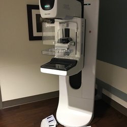 AdventHealth Women's Center Celebration Imaging - We offer 3D mammography to provide our patients with a high standard of care.
