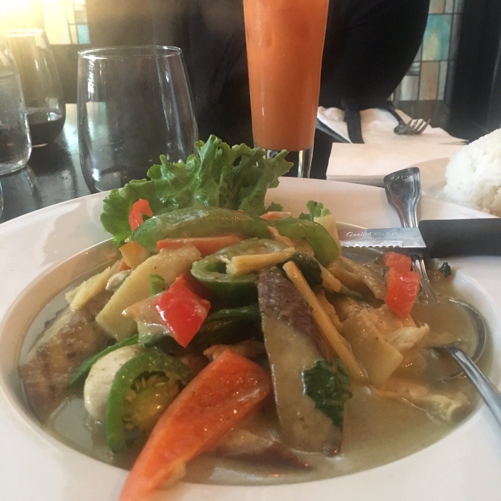 Andy's Thai Kitchen - Green curry dish - Thai Near Me - Chicago, Illinois
