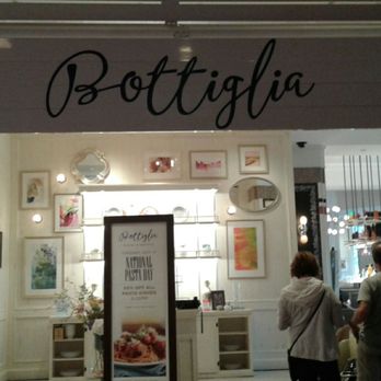 Bottiglia - Entrance - Italian Near Me - Henderson, Nevada