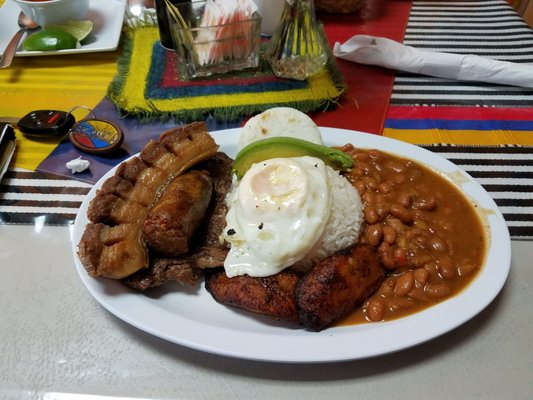 Parrilla Colombiana by null