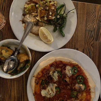Bacari GDL - Sea bass and bacon pizza - Mediterranean Near Me - Glendale, California