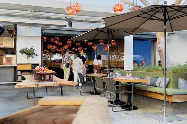 LULU Restaurant LA by null