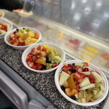 YoFruit - Fruit bowl - Ice Cream & Frozen Yogurt Near Me - Toronto, Ontario YoFruit - Fruit bowl - Ice Cream & Frozen Yogurt Near Me - Toronto, Ontario