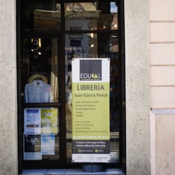 Librería Educal Juan García Ponce - Puerta de Libreria Educal