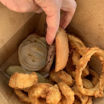 Twohey’s Restaurant - Stinko burger and onion rings! - New American Near Me - South Pasadena, California Twohey’s Restaurant - Stinko burger and onion rings! - New American Near Me - South Pasadena, California