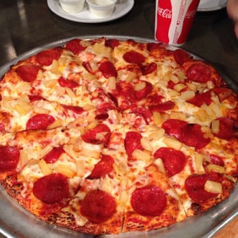 Toppers Pizza Place - Pizza Near Me - Oxnard, California