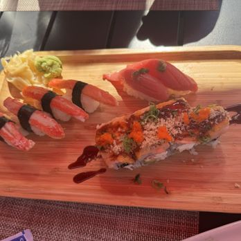 Sweet Ginger - Snow crab, toro, volcano roll - Asian Fusion Near Me - Denver, Colorado