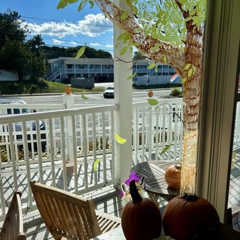 Harbor Fox Coffee Bar - Coffee & Tea Near Me - West Dennis, Massachusetts Harbor Fox Coffee Bar - Coffee & Tea Near Me - West Dennis, Massachusetts