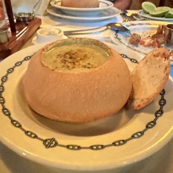 Lorenzillo's - Oyster chowder - Seafood Near Me - Cancún, ROO Lorenzillo's - Oyster chowder - Seafood Near Me - Cancún, ROO