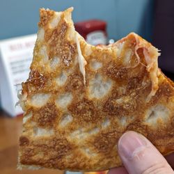 Dimitri's Pizzeria - Perfect. I mean perfect, crust.