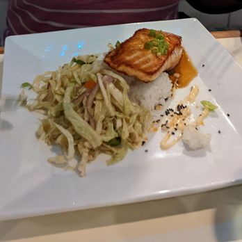 Noosa Beach Grill - Soy Ginger Glazed Salmon. Light and Delicious! - American Near Me - Kill Devil Hills, North Carolina