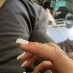 Globby thick base; no smooth taper