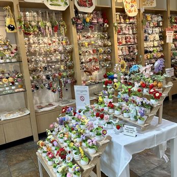 Golden Lemon Handcrafts - Inside the store. - Flowers & Gifts Near Me - San Jose, California Golden Lemon Handcrafts - Inside the store. - Flowers & Gifts Near Me - San Jose, California
