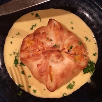 Marblehead Chowder House - Salmon en crute - Seafood Near Me - Easton, Pennsylvania