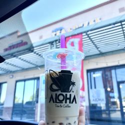 Aloha Tea & Coffee - Jasmine Milk Tea with boba