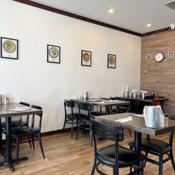 Arirang Restaurant - Interior