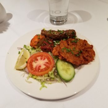 Shapur Indian Restaurant - Tandoori Mix - Indian Near Me - London, XGL Shapur Indian Restaurant - Tandoori Mix - Indian Near Me - London, XGL