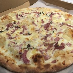 Pizza 14 - Hawaiian Pizza