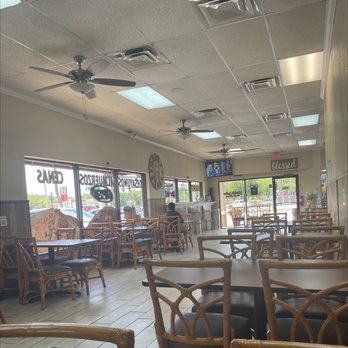 Estrella Latina - Seating - Latin American Near Me - Orlando, Florida Estrella Latina - Seating - Latin American Near Me - Orlando, Florida