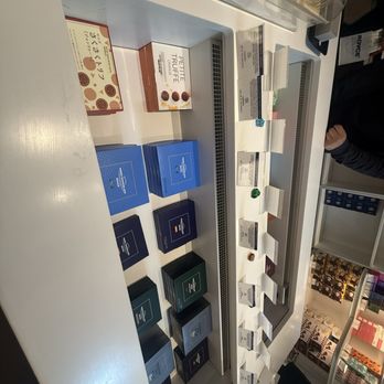 ROYCE Chocolate - Candy Stores Near Me - New York, New York
