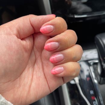 Nails By Kim - The line is not solid or straight curving.... Disappointing - Nail Salons Near Me - Ventura, California Nails By Kim - The line is not solid or straight curving.... Disappointing - Nail Salons Near Me - Ventura, California