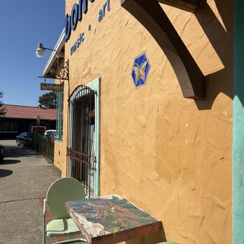 Bohemeo's - Coffee & Tea Near Me - Houston, Texas