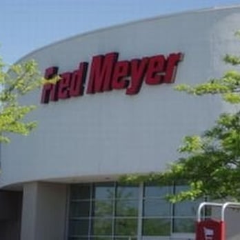 Fred Meyer - the front of a retail store - Jewelry Near Me - Corvallis, Oregon
