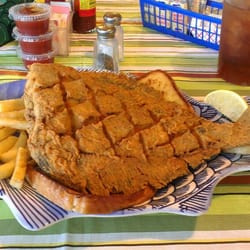 Schmoopy's - FRIED FLOUNDER PLATTER