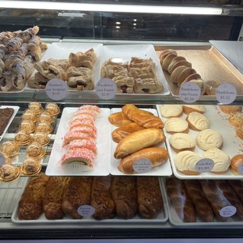 Pasabocas Colombian Bakery - Colombian Near Me - Las Vegas, Nevada