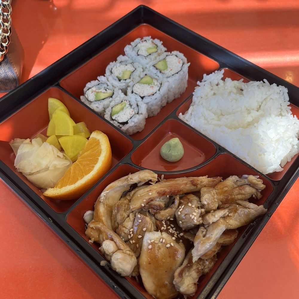Yo Sushi - Sushi Bars Near Me - Albany, California Yo Sushi - Sushi Bars Near Me - Albany, California