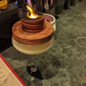 Gin Rummy - Corpse Reviver getting infused - Cocktail Bars Near Me - Marina del Rey, California