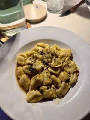 LaRina Pastificio & Vino by null