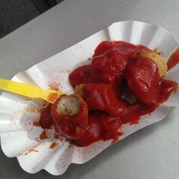 Curry 36 - Sehr salzig!! - Curry Sausage Near Me - Berlin, BE