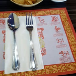 China Gourmet - Crispy noodles with duck sauce are so good