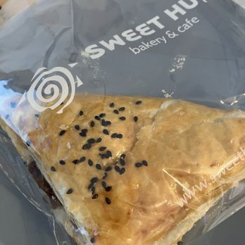 Sweet Hut Bakery & Cafe - BBQ Pork Puff - Cafes Near Me - Doraville, Georgia Sweet Hut Bakery & Cafe - BBQ Pork Puff - Cafes Near Me - Doraville, Georgia