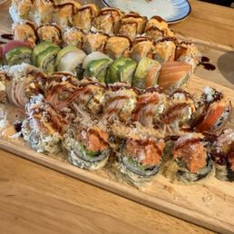 Assorted rolls from the raw section