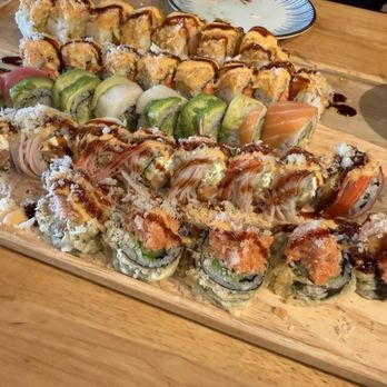 Mrs Momo Sushi - Assorted rolls from the raw section - Pan Asian Near Me - Warwick, Rhode Island