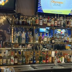 225 BBQ - Bar