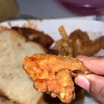 Wilma's Famous BBQ - this is not a wing and it has feathers on it. Food is too expensive to play with someone's money. Quality over Quantity people. - Barbeque Near Me - Dolton, Illinois Wilma's Famous BBQ - this is not a wing and it has feathers on it. Food is too expensive to play with someone's money. Quality over Quantity people. - Barbeque Near Me - Dolton, Illinois