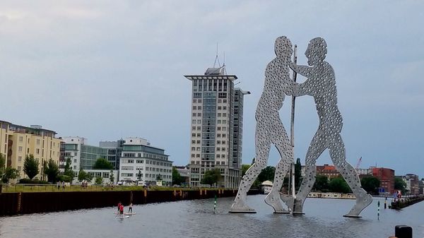 Molecule Man by null
