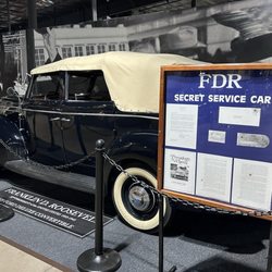 Rockford Auto Musuem - WWII-era President Franklin Delano Roosevelt's Presidential Limousine.